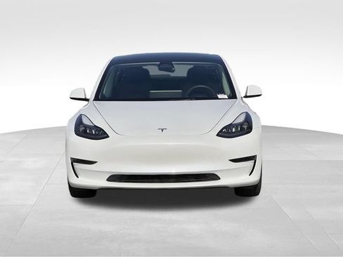 Used 2023 Tesla Model 3 Standard Range RWD image 8