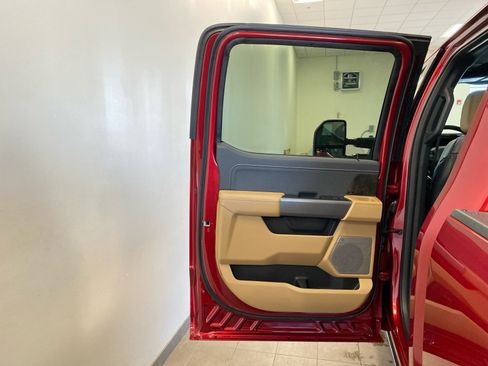 New 2026 Ford F350 Lariat w/ Lariat Ultimate Package image 8