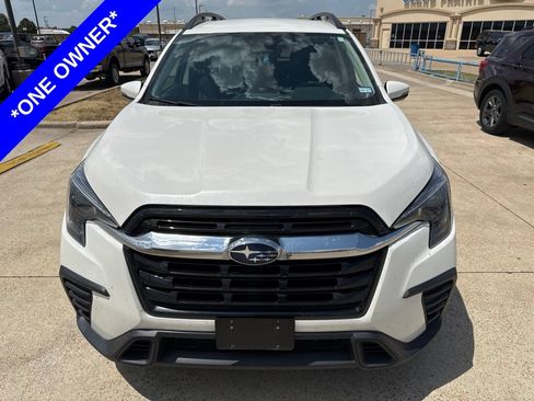 Used 2023 Subaru Ascent Premium w/ Convenience Package AWD/4WD image 2