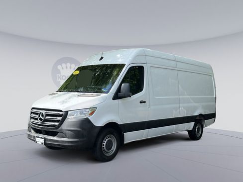 Used 2023 Mercedes-Benz Sprinter 2500 image 1