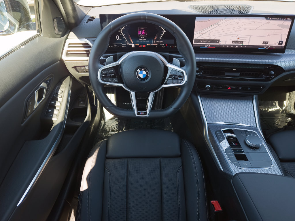 Used 2026 BMW 330i Sedan w/ M Sport Package RWD image 20