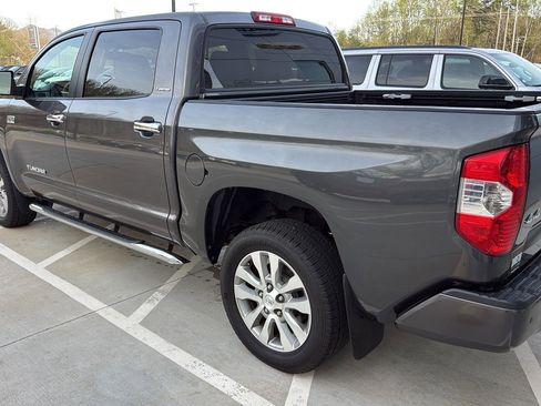 Used 2014 Toyota Tundra Limited w/ Limited Premium Package image 7