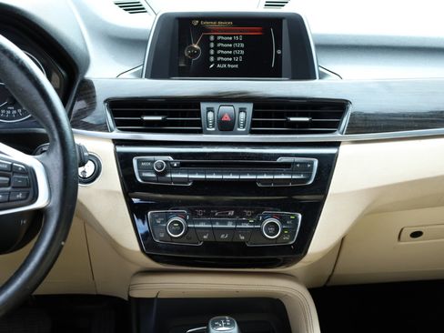 Used 2017 BMW X1 xDrive28i w/ Premium Package image 7