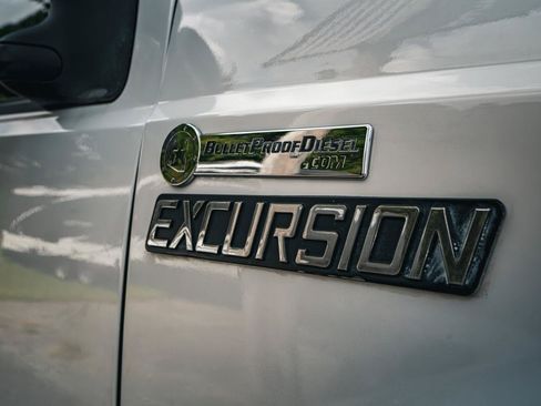 Used 2003 Ford Excursion Eddie Bauer AWD/4WD image 6