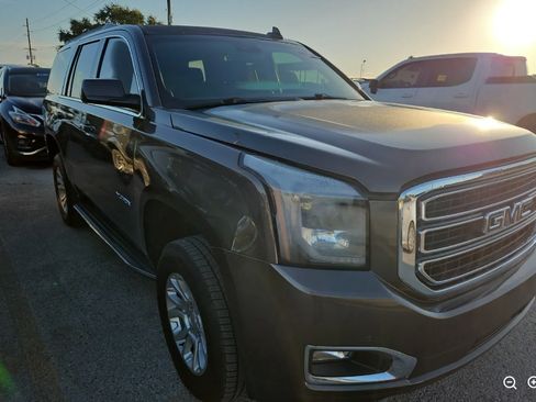 Used 2019 GMC Yukon SLT AWD/4WD image 7