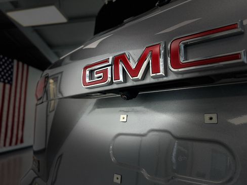 Used 2026 GMC Terrain Elevation w/ Elevation Premium Package AWD/4WD image 29
