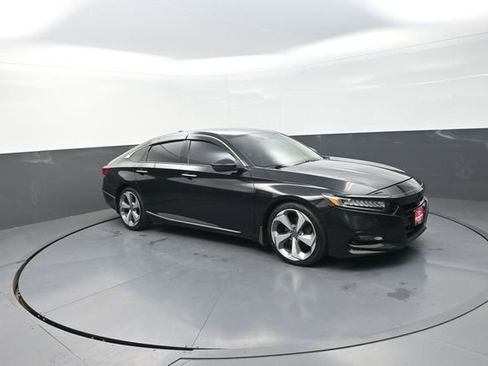 Used 2019 Honda Accord Touring image 41