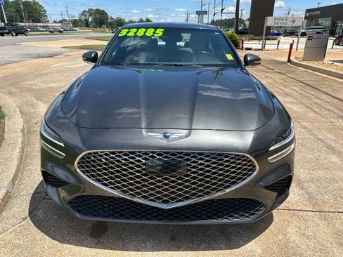 Used 2023 Genesis G70 2.0T AWD/4WD image 2