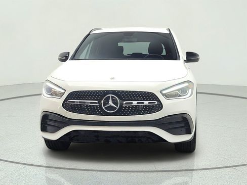 Used 2022 Mercedes-Benz GLA 250 4MATIC image 2