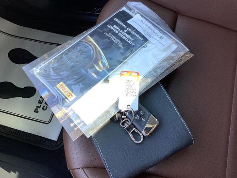 Used 2021 Volkswagen Atlas SE w/ Panoramic Sunroof Package image 57