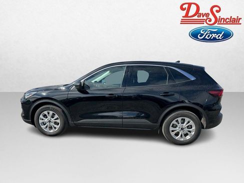 Used 2023 Ford Escape Active w/ Cold Weather Package image 10