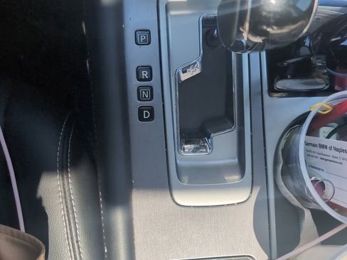 Used 2020 Nissan Murano SL w/ Moonroof Package image 17