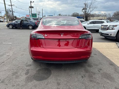 Used 2018 Tesla Model 3 Mid Range image 5