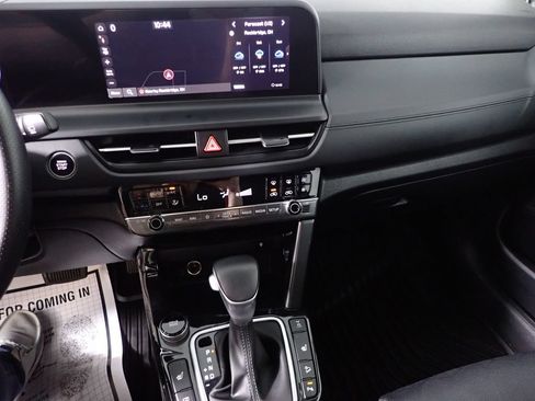 Used 2025 Kia Seltos SX AWD/4WD image 25