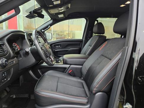 Used 2023 Nissan Titan PRO-4X w/ Pro-4x Utility Package image 21