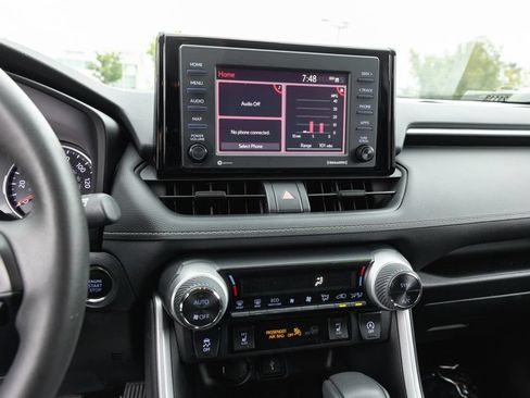 Certified 2020 Toyota RAV4 XLE w/ XLE Grade Weather Package FWD image 16