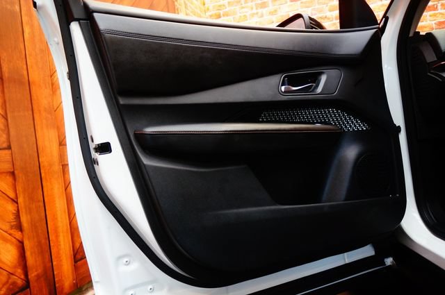 Certified 2023 Nissan Ariya FWD image 31