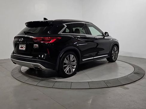 Used 2021 INFINITI QX50 Sensory w/ Accent Package image 5