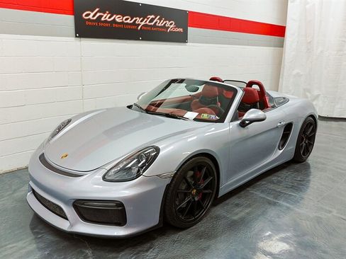 Used 2016 Porsche Boxster Spyder RWD image 1