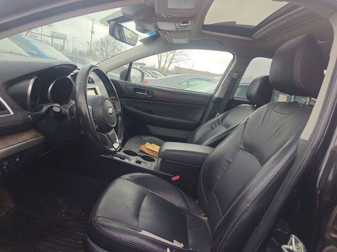 Used 2018 Subaru Outback 2.5i Limited image 7