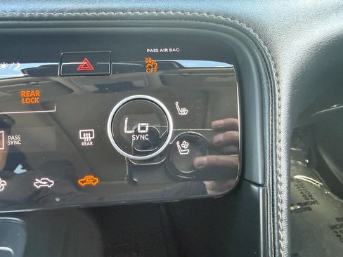 Used 2025 INFINITI QX60 Luxe w/ Vision Package AWD/4WD image 50