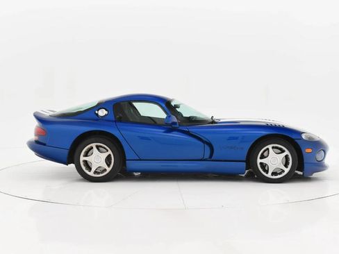 Used 1996 Dodge Viper GTS image 3
