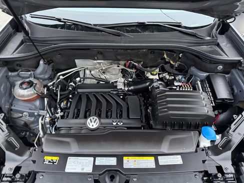 Used 2022 Volkswagen Atlas Cross Sport SEL Premium R-Line AWD/4WD image 20