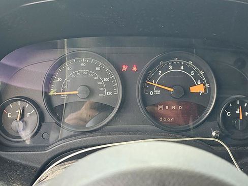Used 2017 Jeep Patriot Sport FWD image 8