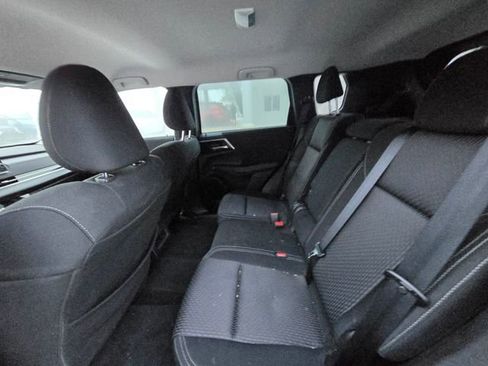 Used 2023 Mitsubishi Outlander ES image 7