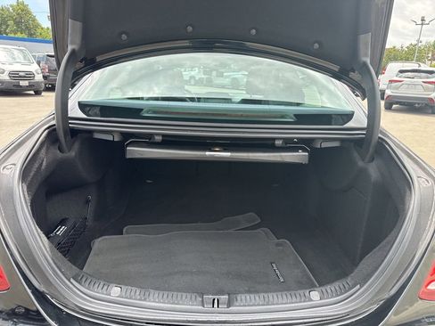Used 2017 Mercedes-Benz E 300 w/ Premium 1 Package image 19