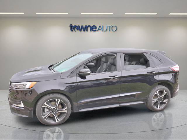 Used 2022 Ford Edge ST w/ Equipment Group 401A AWD/4WD image 3