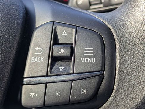 Used 2025 Ford Escape Active image 18