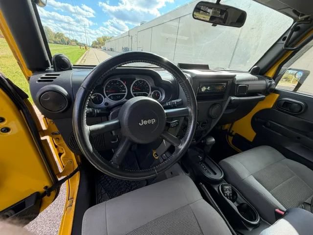 Used 2008 Jeep Wrangler Rubicon AWD/4WD image 17