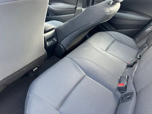 Used 2023 Toyota Corolla LE image 12