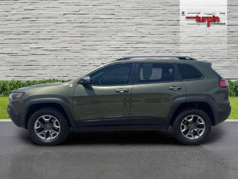 Used 2019 Jeep Cherokee Trailhawk w/ Cold Weather Group image 2