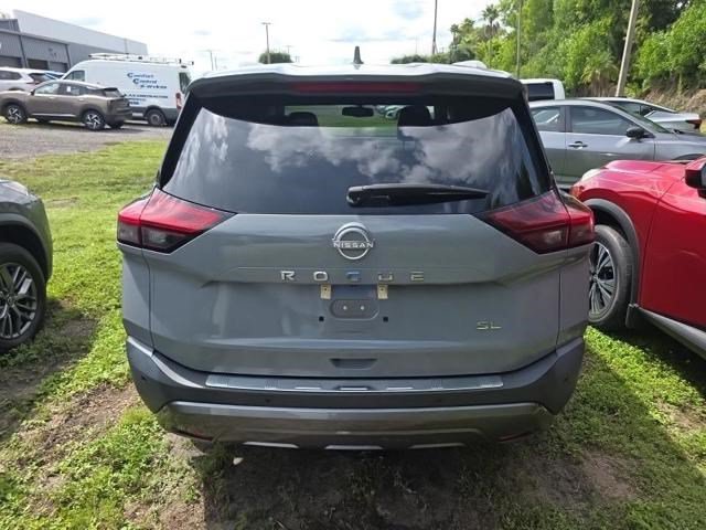 Used 2023 Nissan Rogue SL w/ SL Premium Package FWD image 6