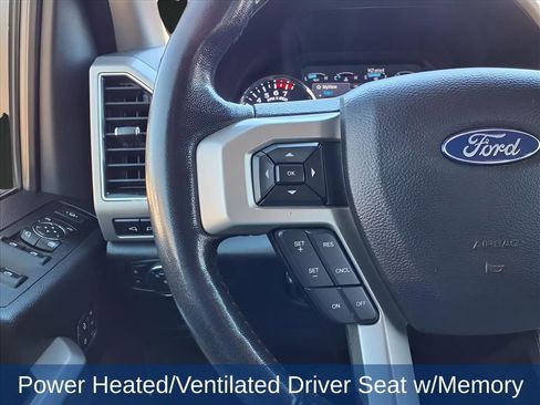 Used 2020 Ford F350 Lariat w/ Chrome Package image 24
