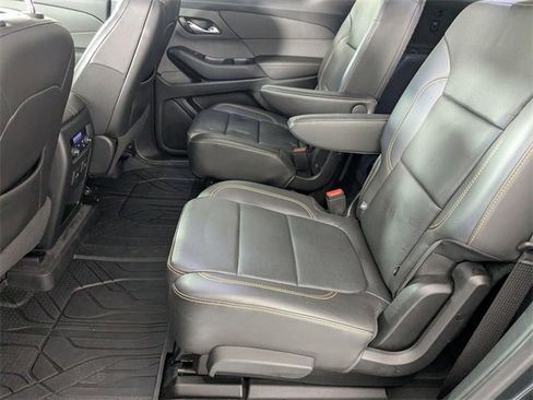 Used 2020 Chevrolet Traverse Premier image 29