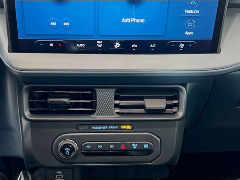 New 2026 Ford Maverick XL image 9