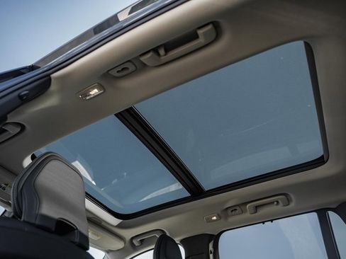 New 2026 Volvo XC90 B6 Ultra w/ Protection Package Premier image 33