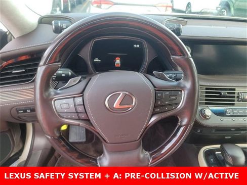 Used 2019 Lexus LS 500 AWD image 4