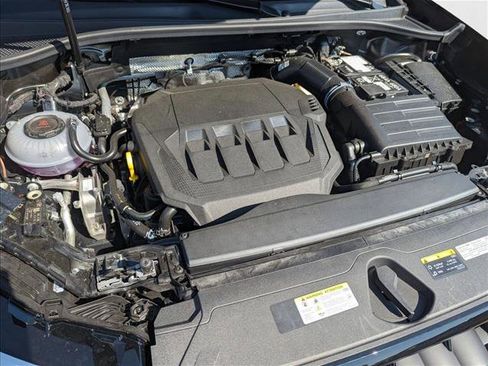 New 2025 Audi Q3 2.0T Premium image 17