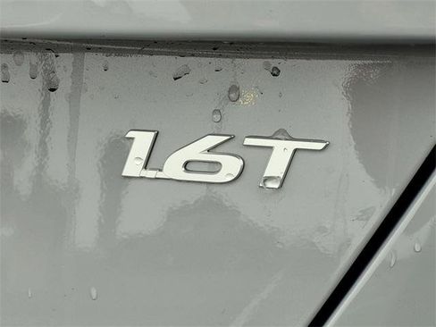 New 2026 Hyundai Kona SEL Premium image 24