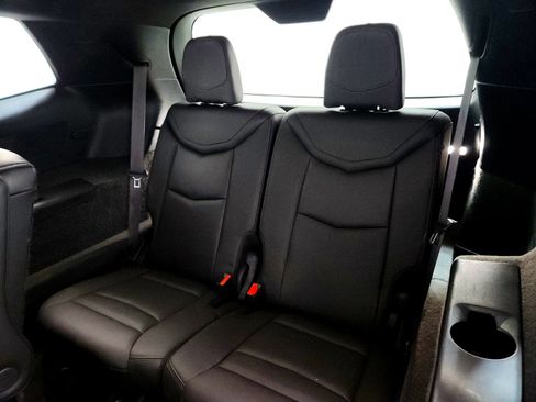 Used 2020 Cadillac XT6 Premium Luxury image 19