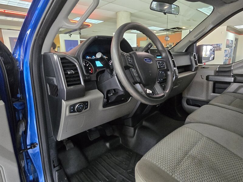 Used 2017 Ford F150 XLT AWD/4WD image 8