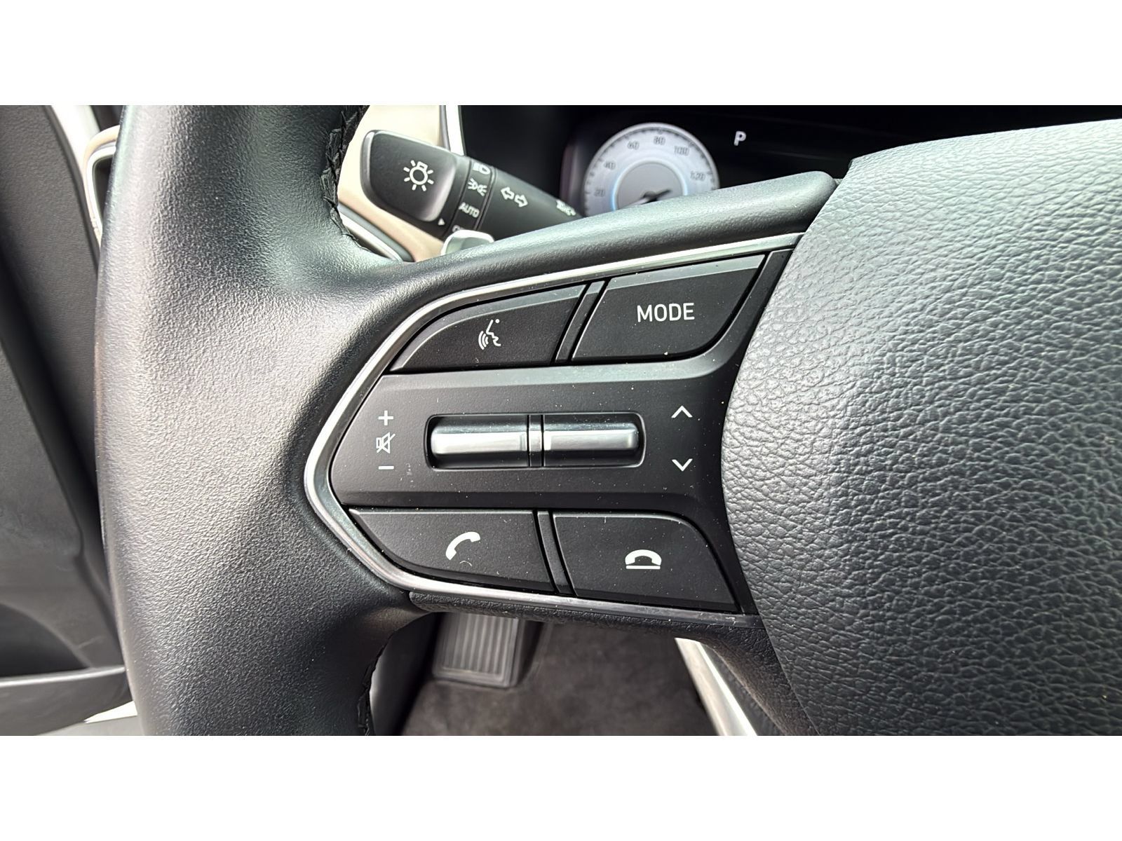 Used 2023 Hyundai Santa Fe SEL w/ Premium Package AWD/4WD image 29