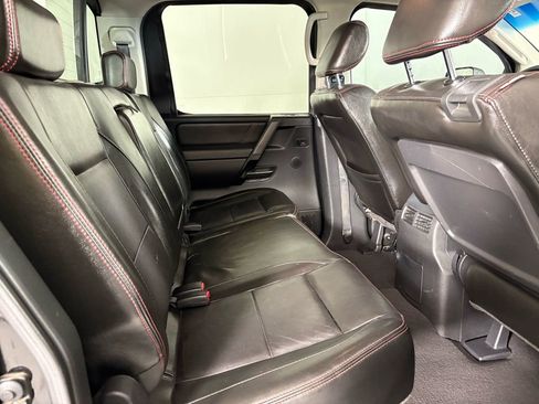 Used 2010 Nissan Titan PRO-4X w/ Pro-4x Leather Pkg image 16
