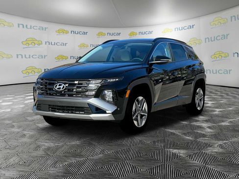 Certified 2025 Hyundai Tucson SEL image 2