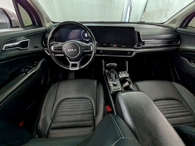 Used 2024 Kia Sportage SX AWD/4WD image 8