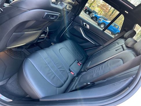 Used 2020 BMW X5 sDrive40i w/ Premium Package image 25